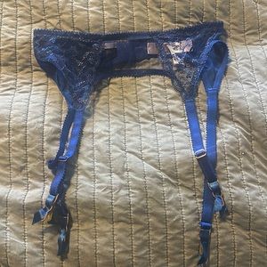 Fenty garter belt